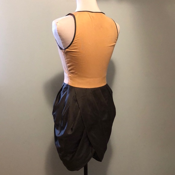 Twelve by Twelve | L.A | S/P - Picture 4 of 8